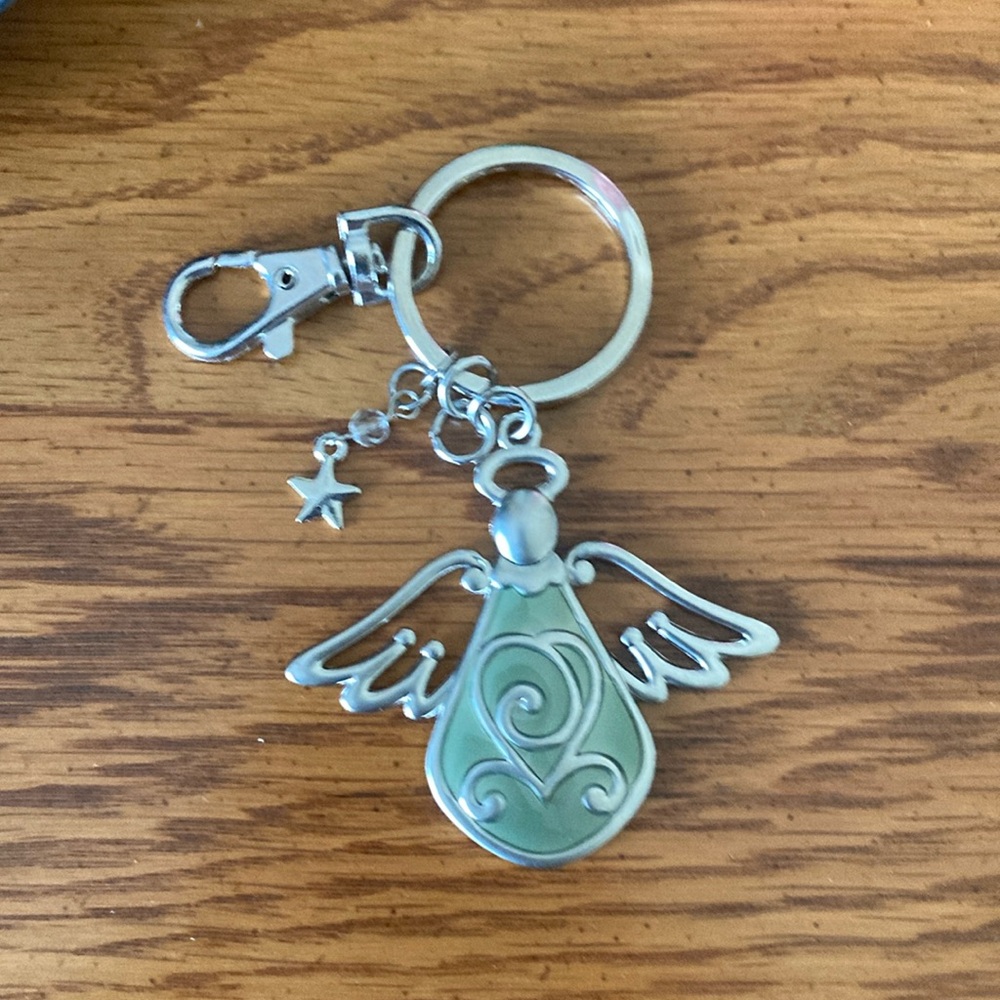 Green and Silver Angel friendship Keyring - Picture 1 of 3